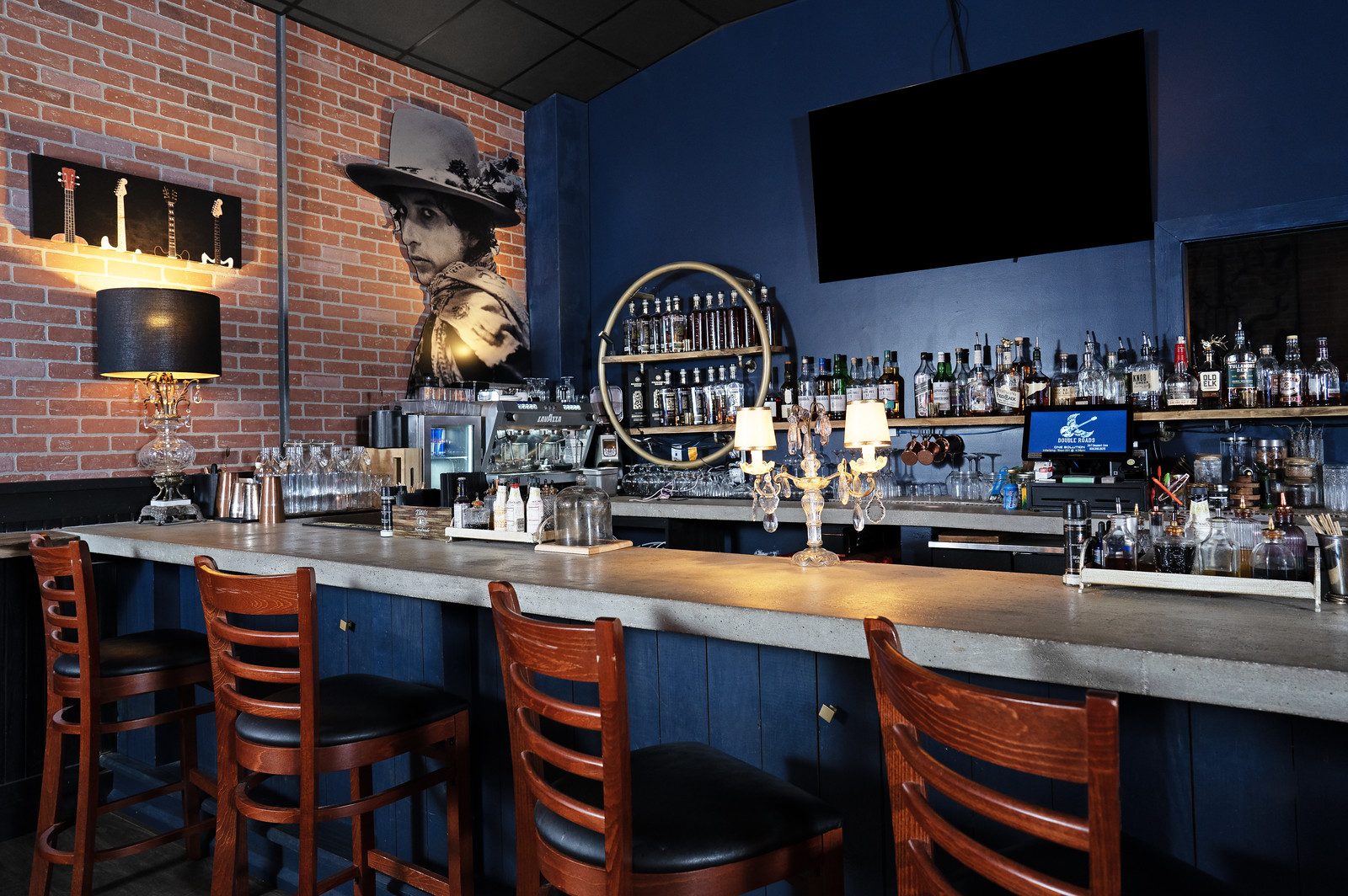 Double Roads Tavern & Live Music