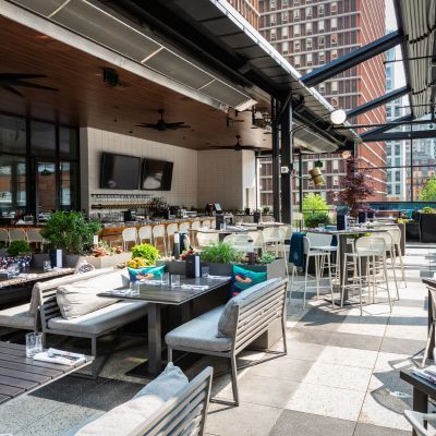 Earls Kitchen + Bar