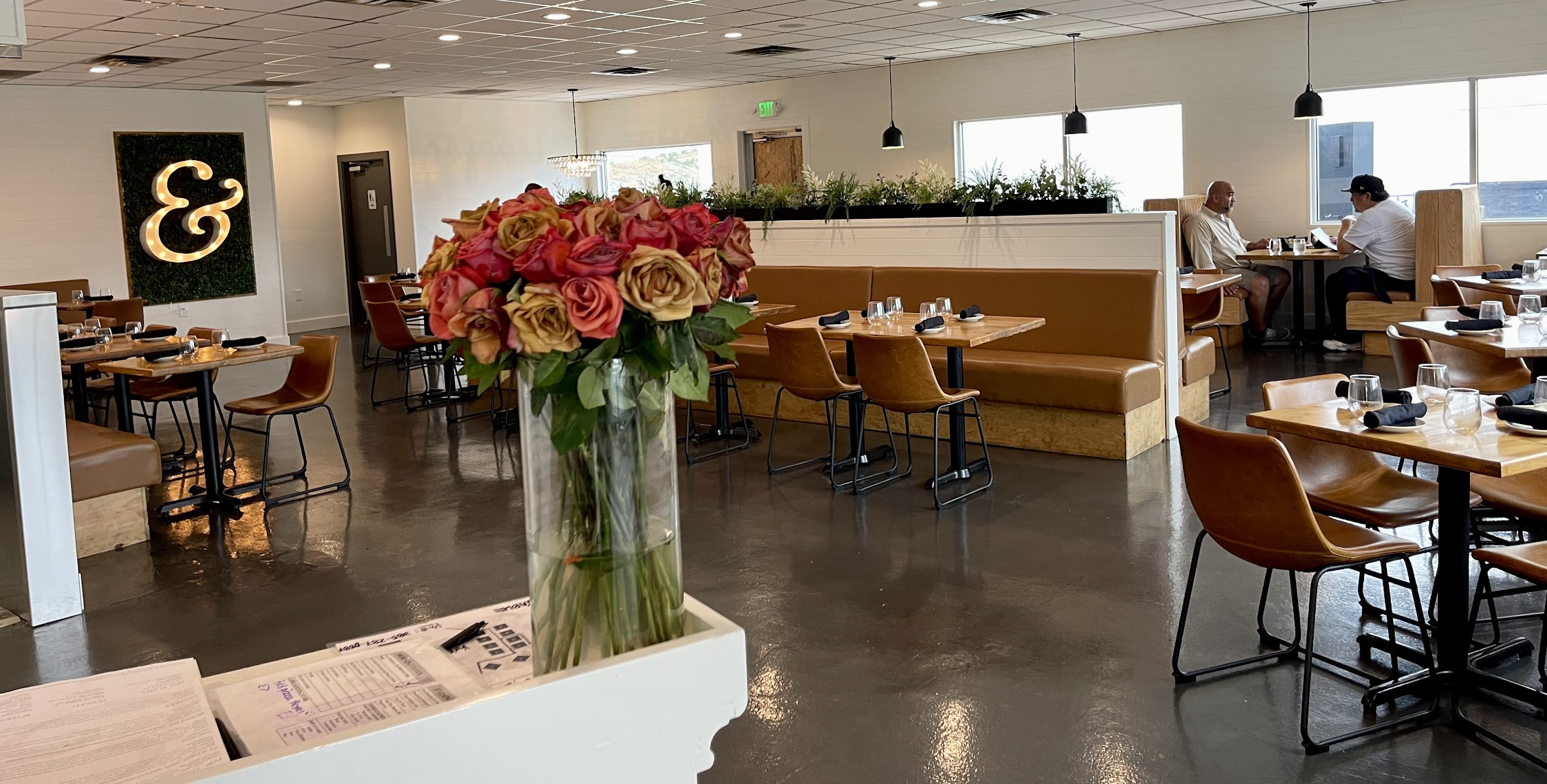 Ednas Market & Grille - Lehi