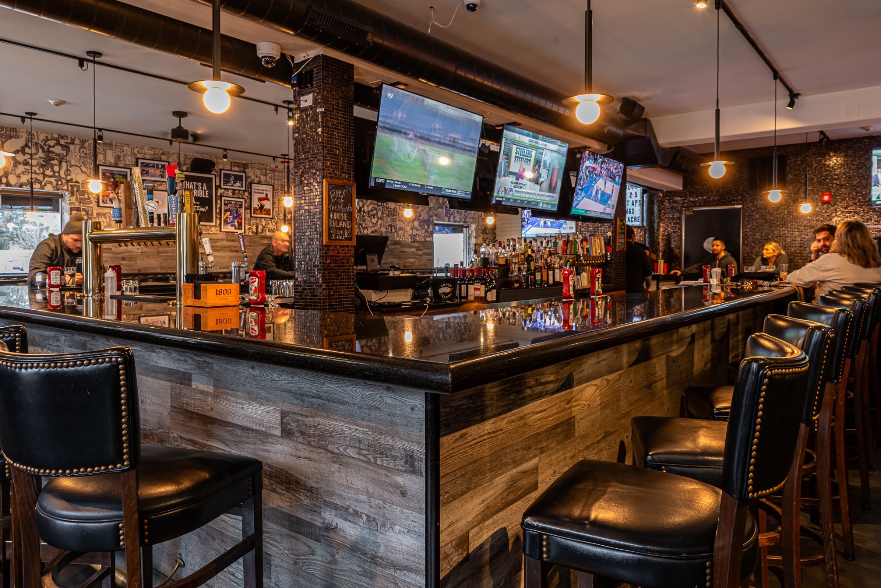 Emerson's Ale House