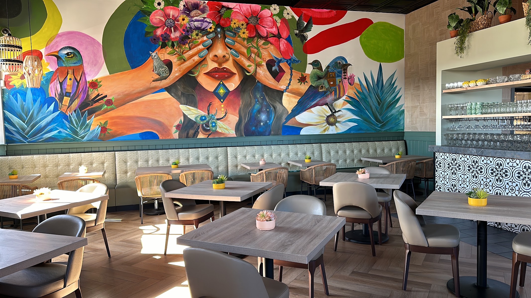 Encanto Cantina