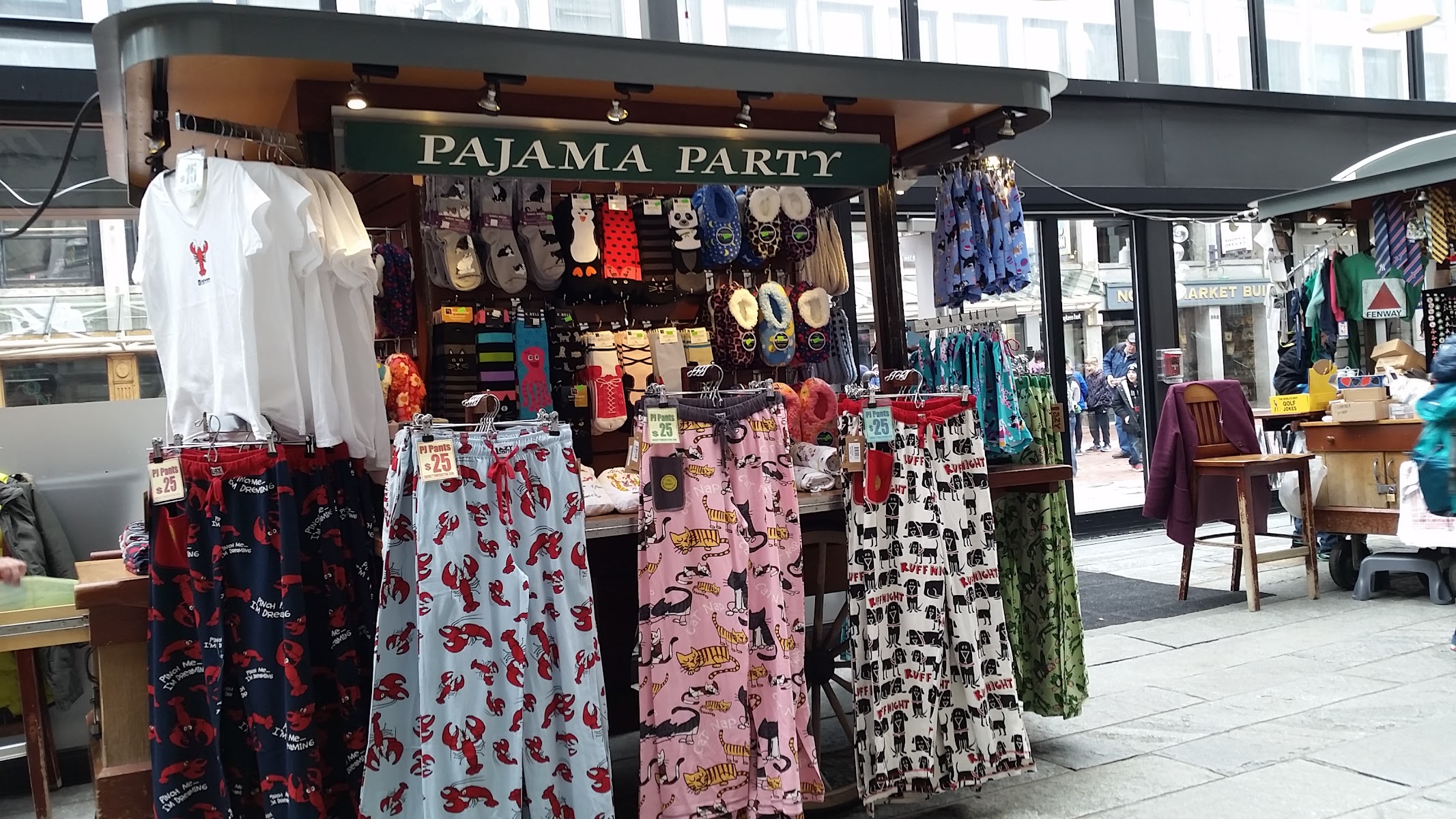 Faneuil Hall Marketplace