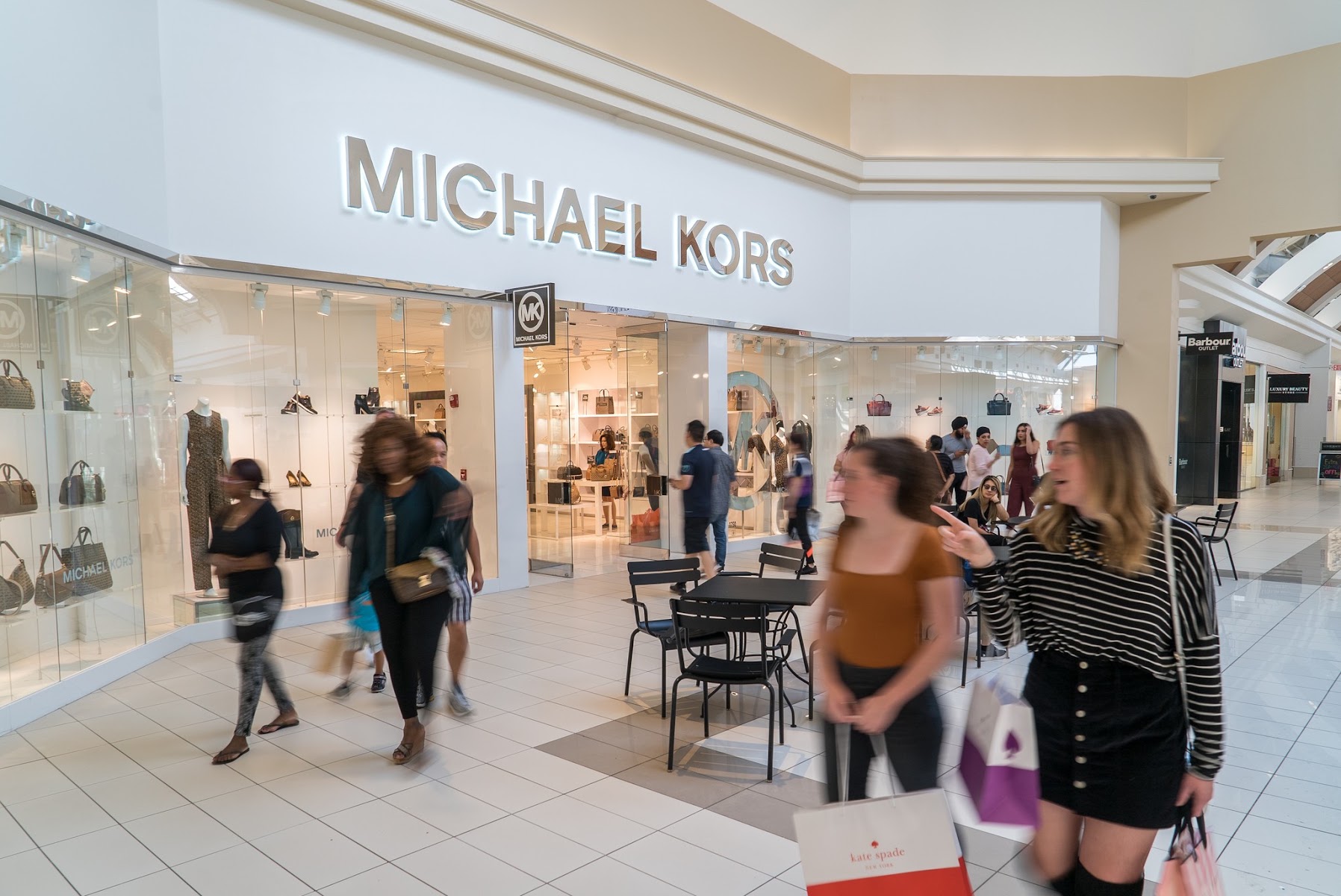 Fashion Outlets of Niagara Falls USA