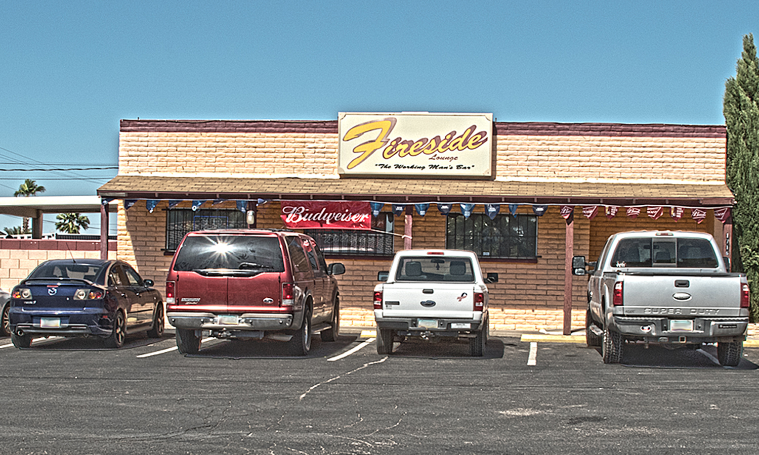 Fireside Bar & Lounge