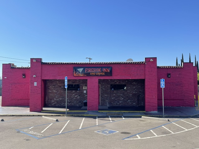 Fireside Inn And Lounge