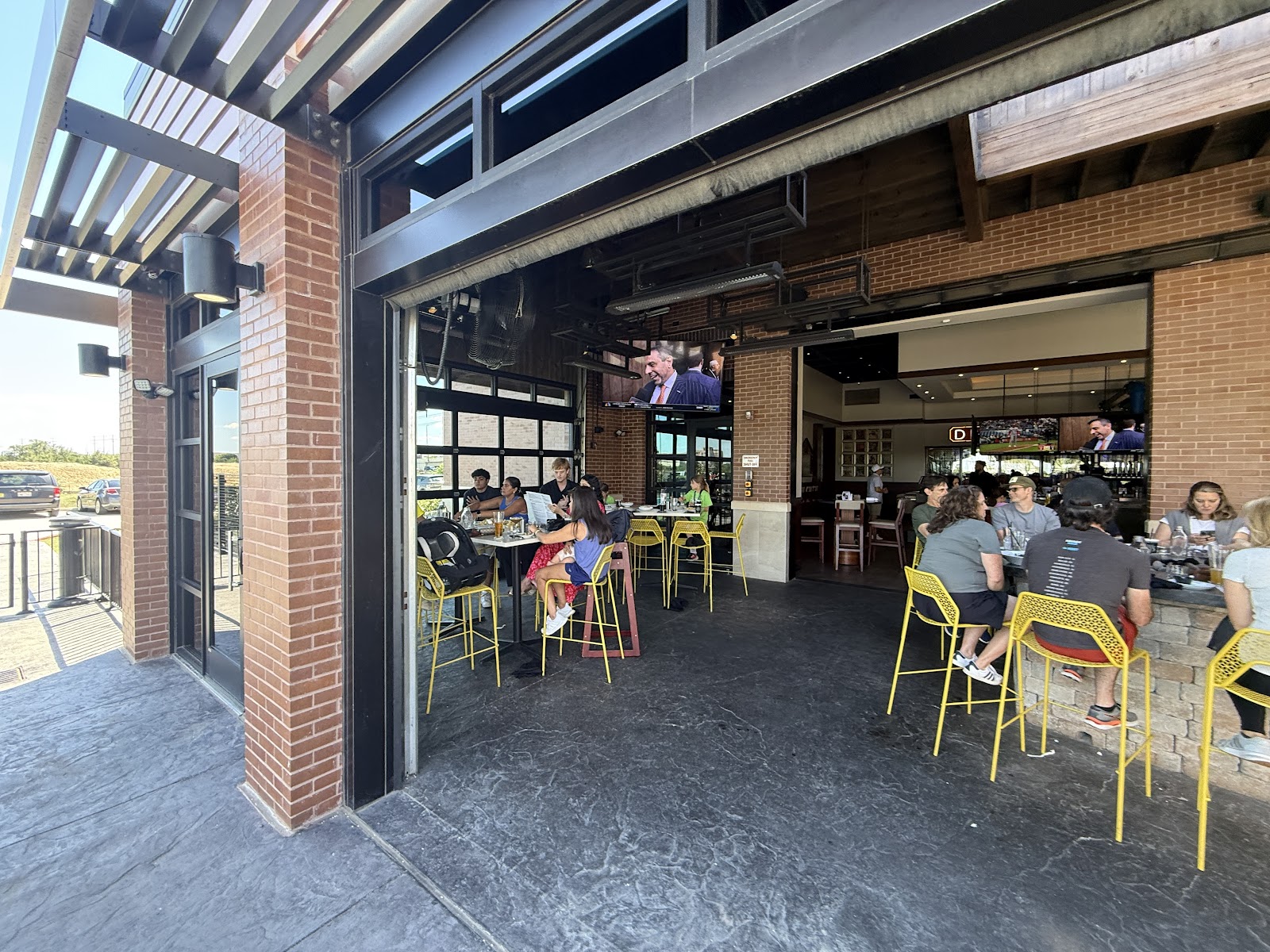 Five Four Restaurant & Drafthouse- Cedar Park