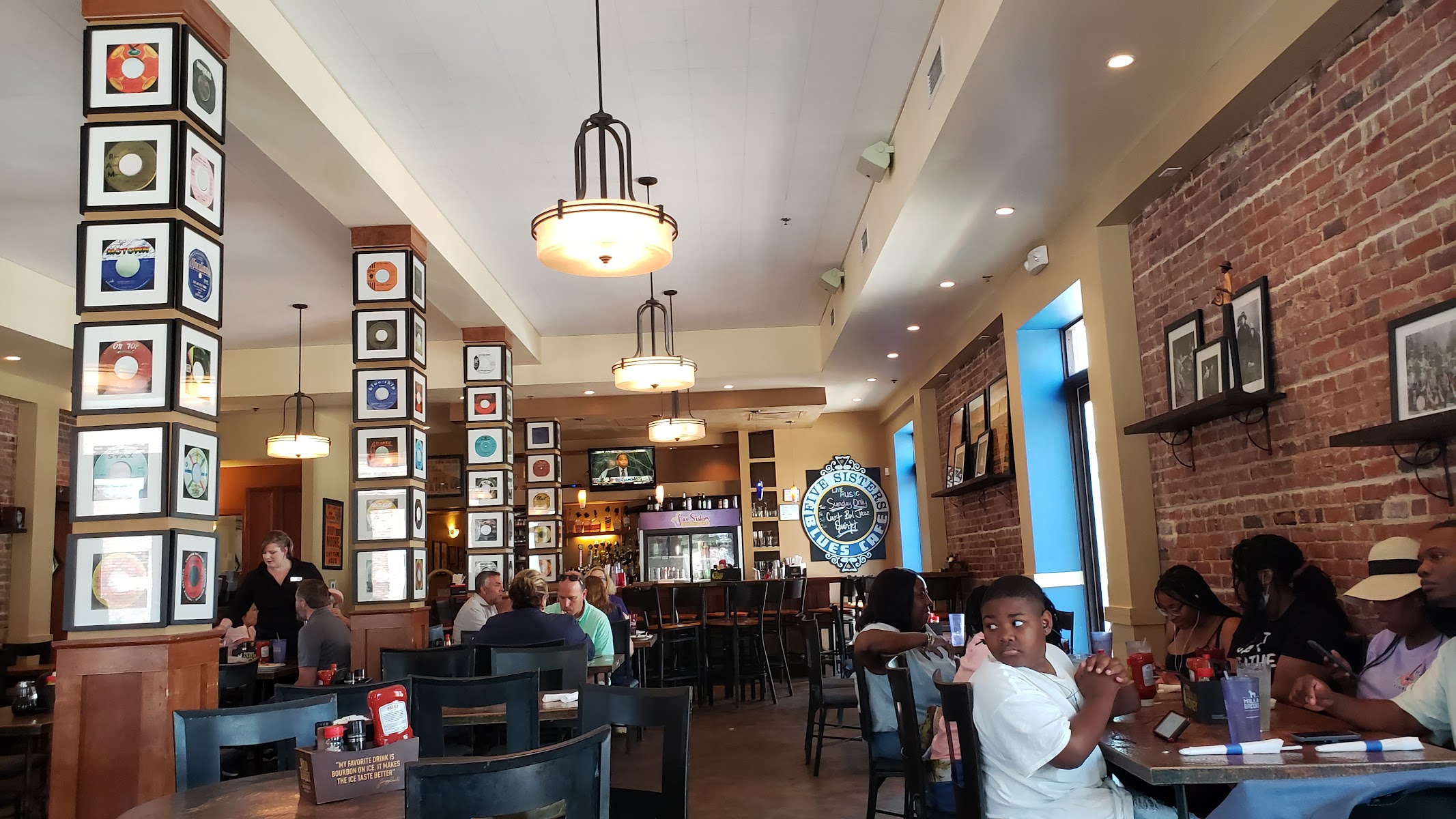 Five Sisters Blues Cafe