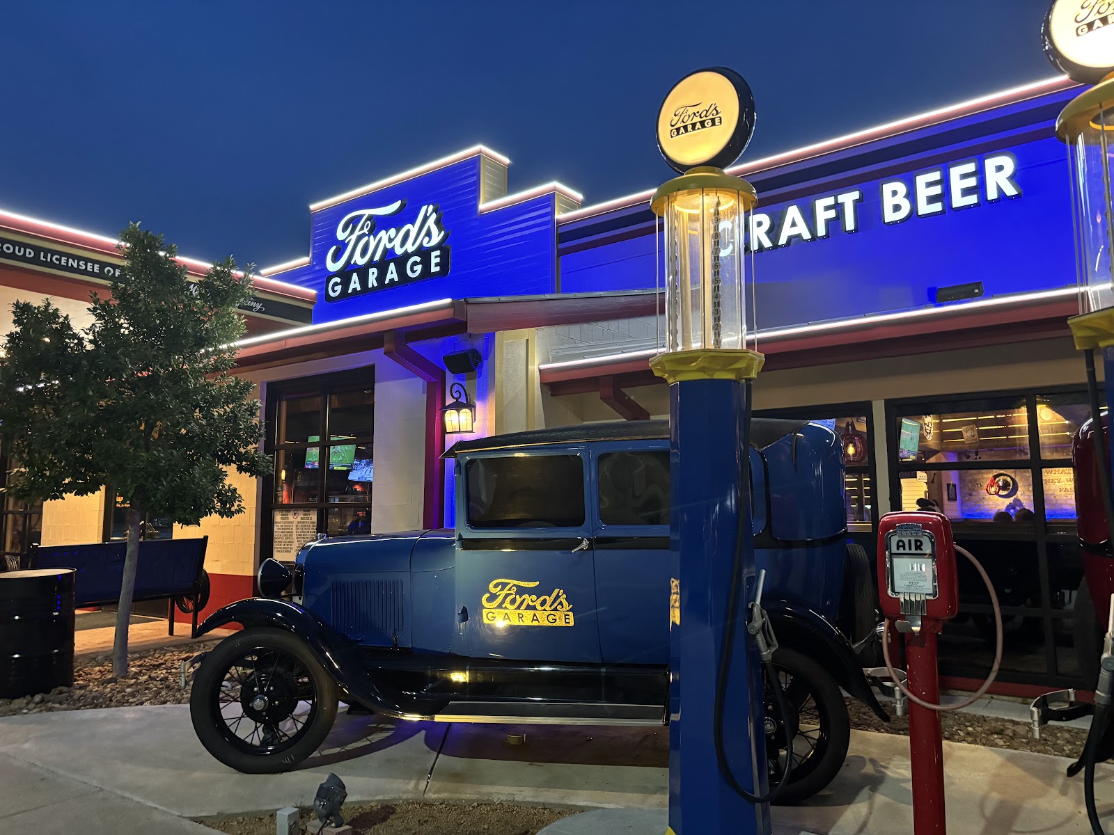 Ford's Garage Plano