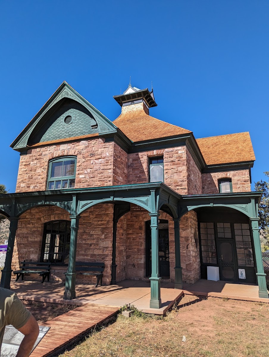 Fort Apache Historical Park