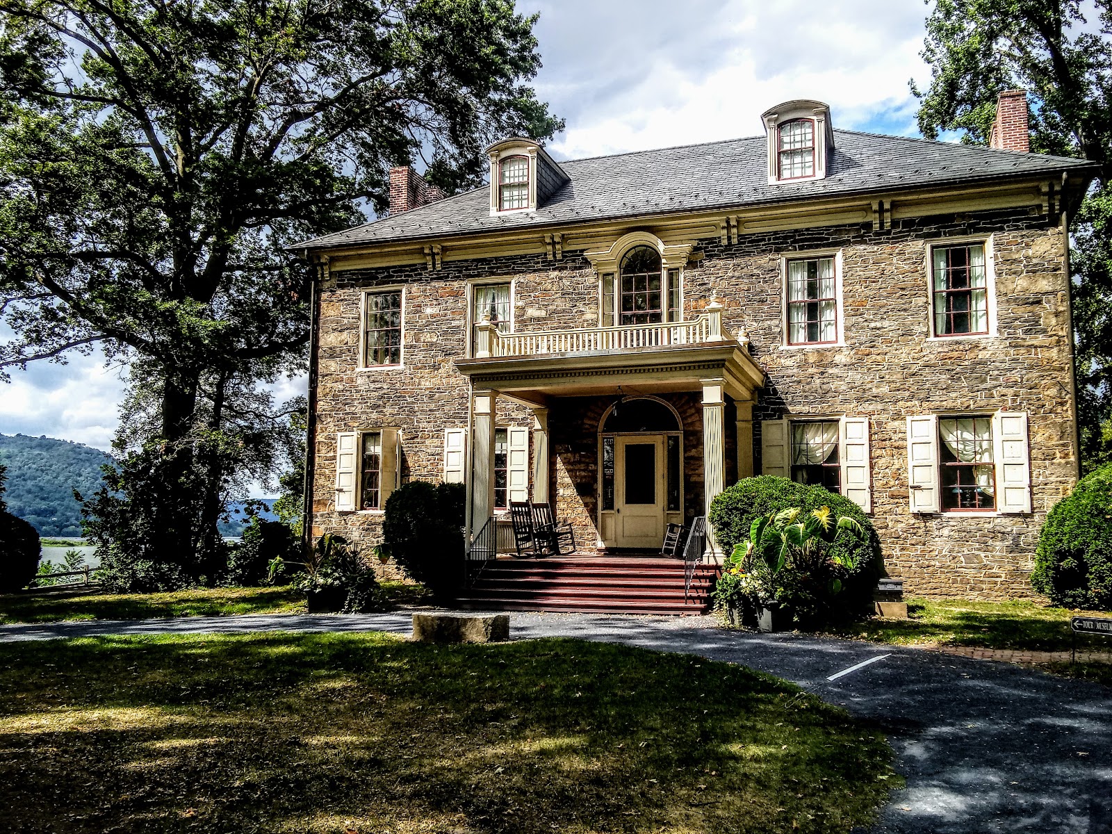 Fort Hunter Mansion and Park