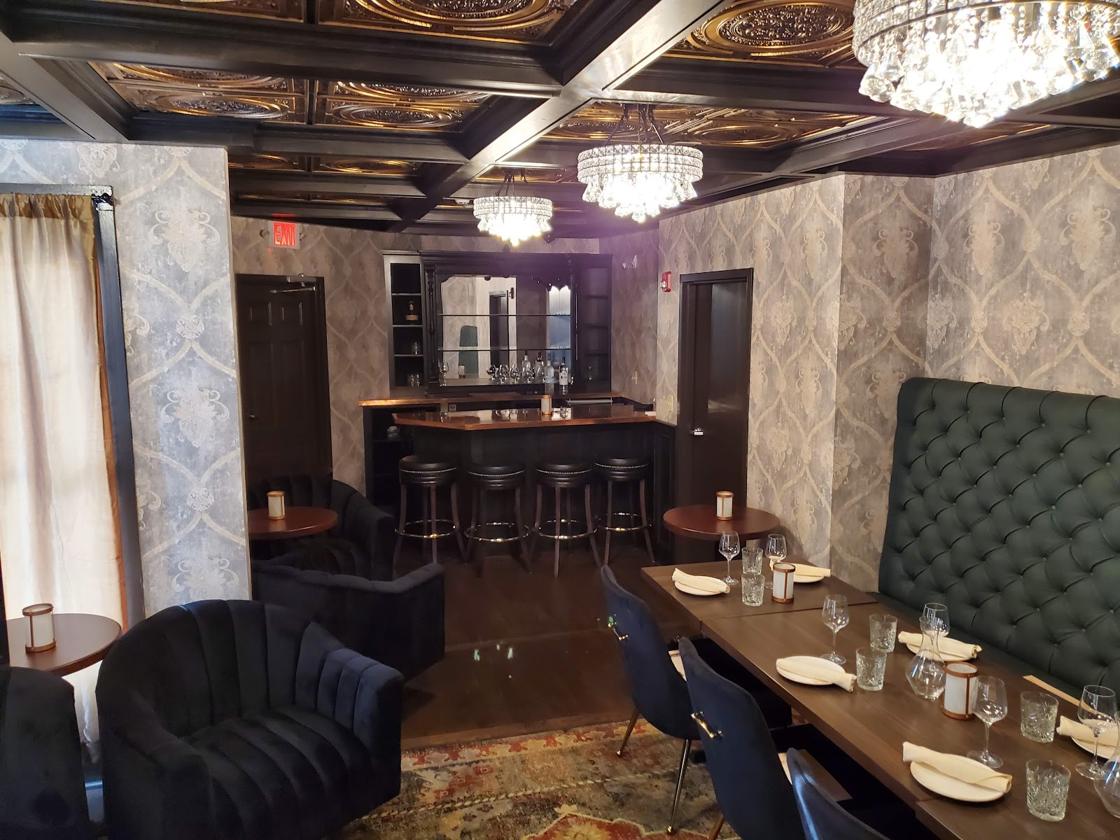Founders House Pub & Patio