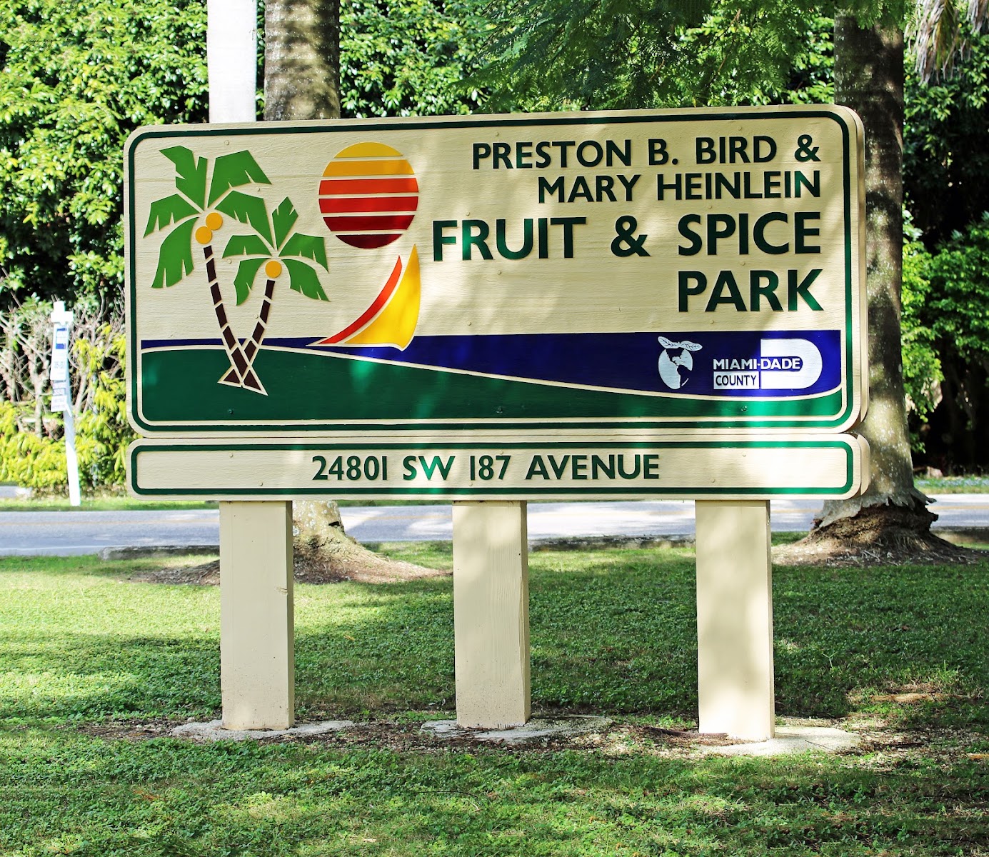 Fruit & Spice Park