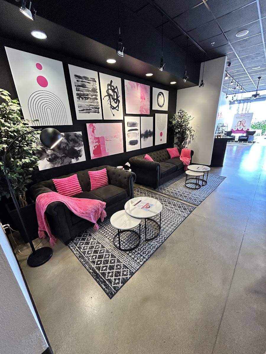 Fuchsia Spa