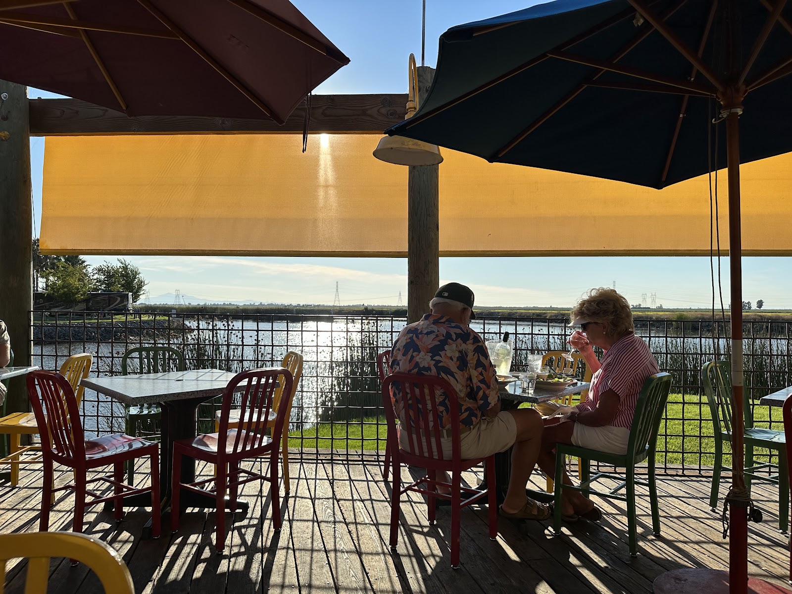 Garlic Brothers Restaurant and Bar