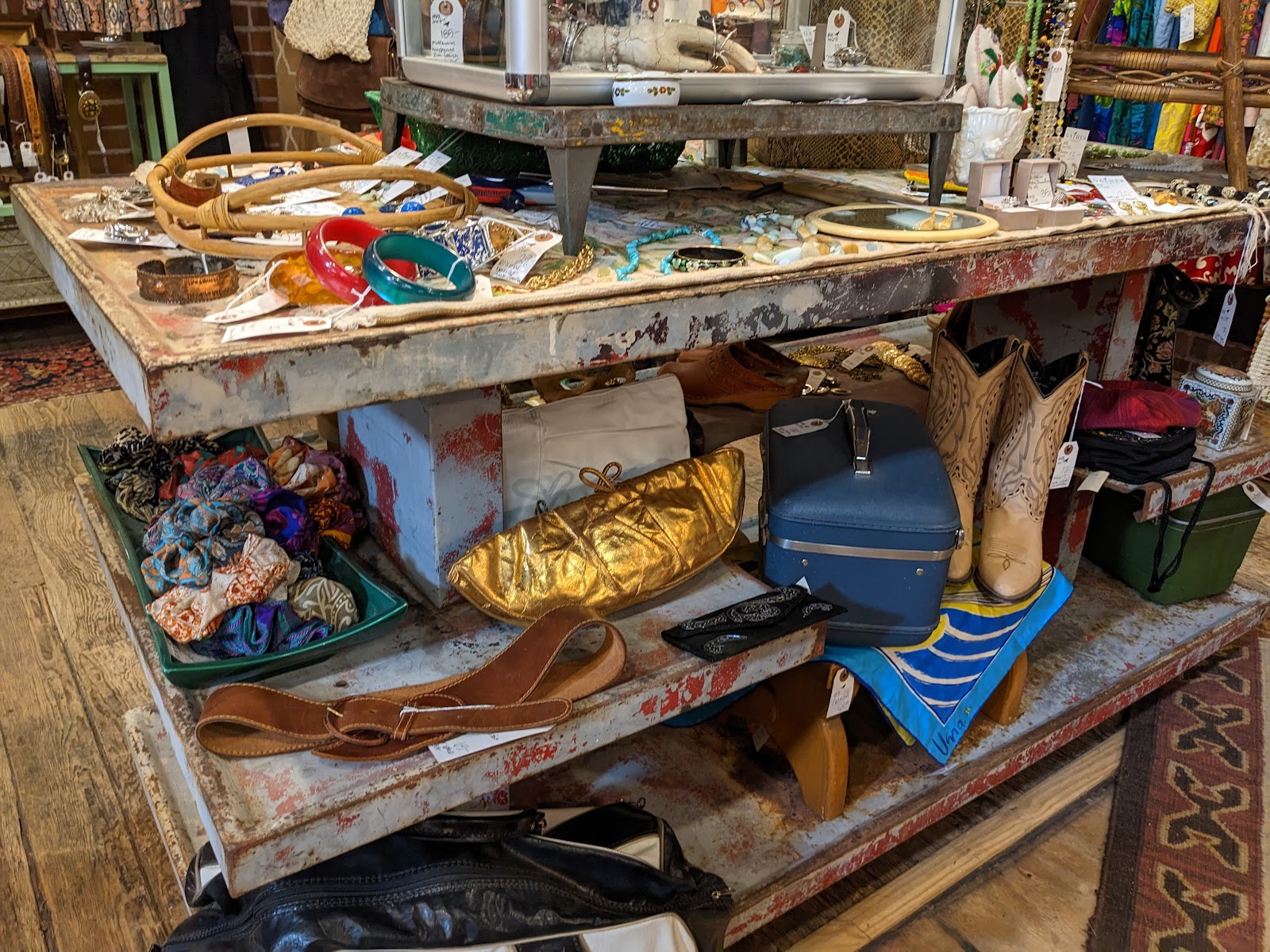 Gather A Vintage Market