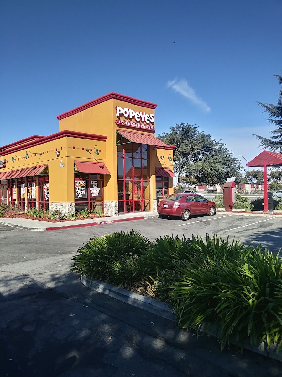 Gilroy Crossing