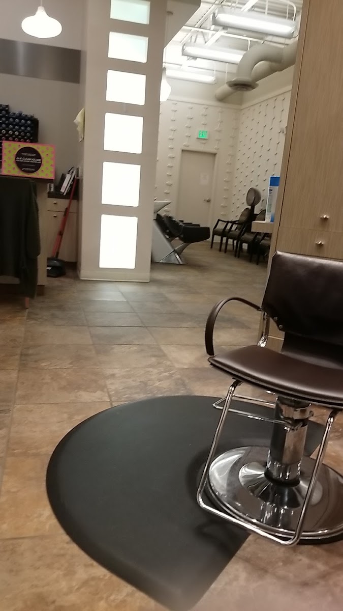 Gould's Salon Spa - Olive Branch