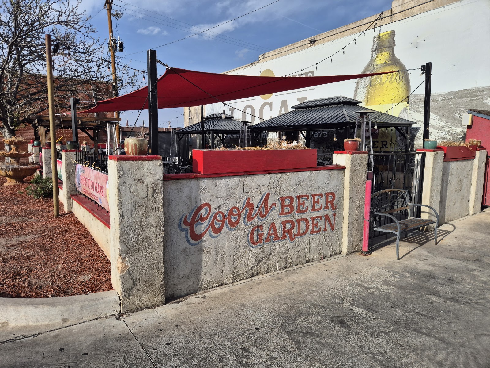 Gray's Coors Tavern