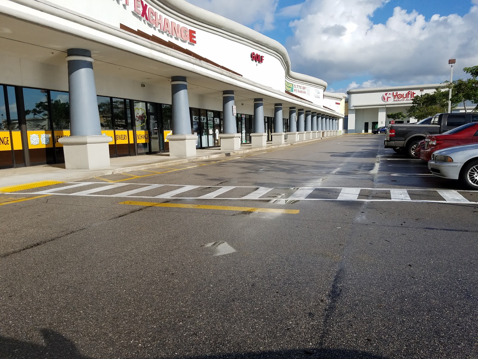 Green Acres Plaza