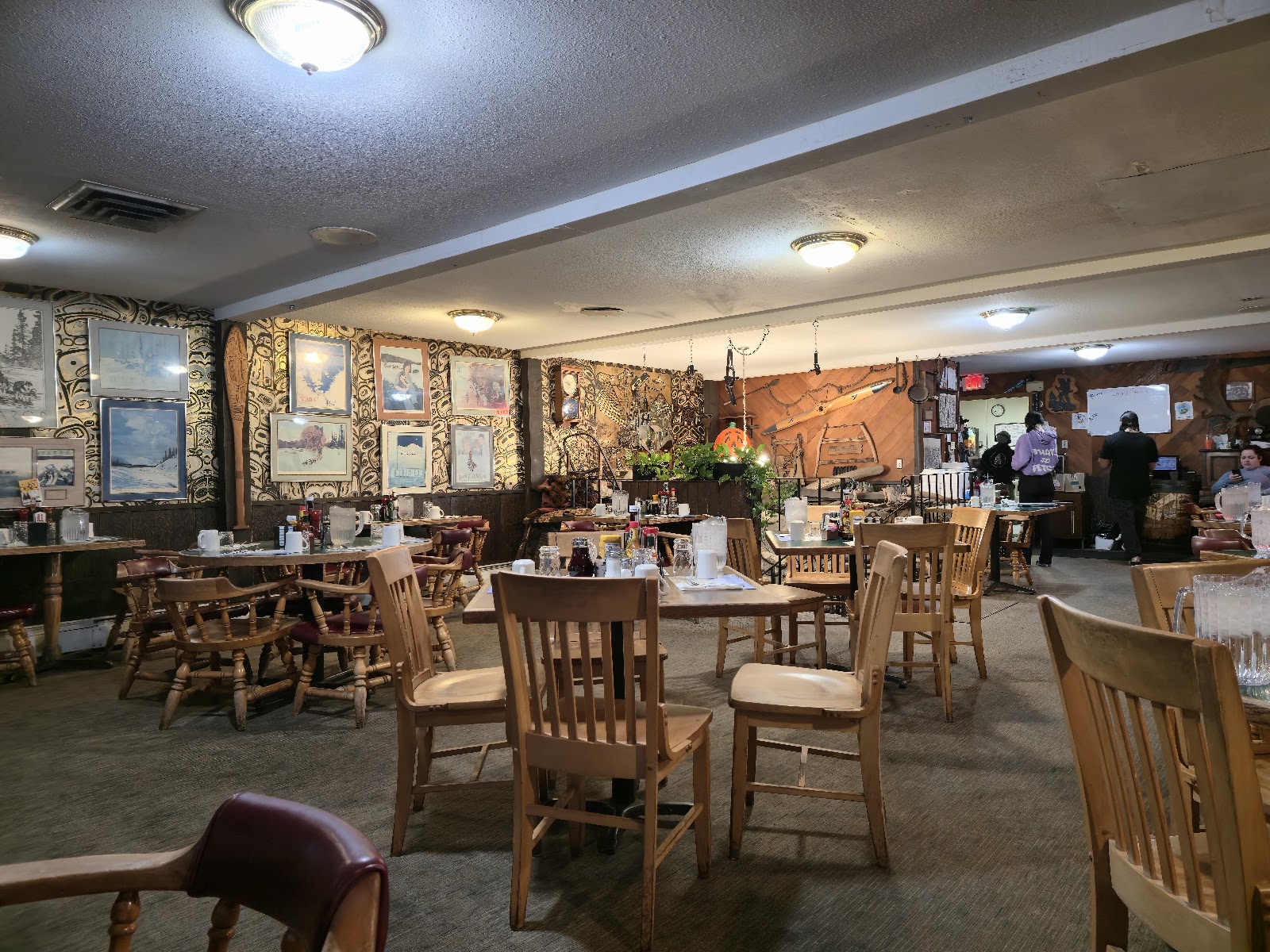 Gwennie's Old Alaska Restaurant