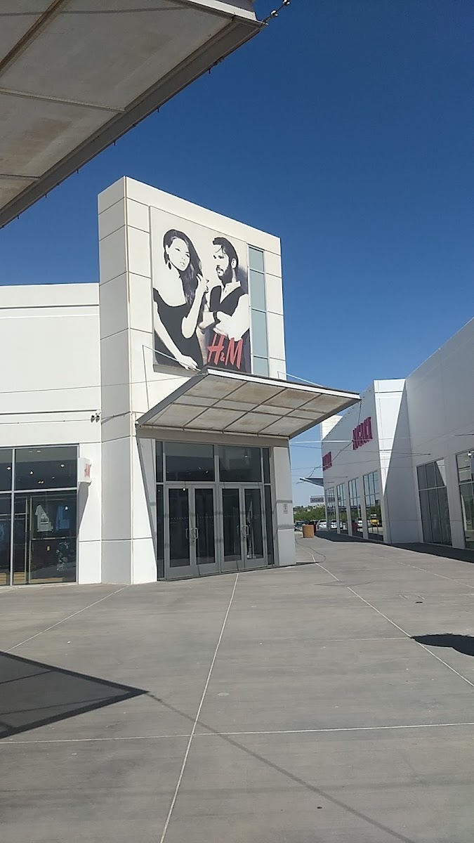 H&M