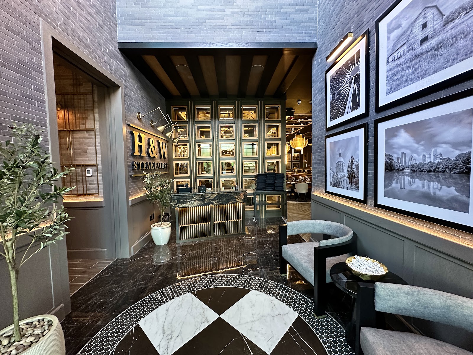 H&W Steakhouse