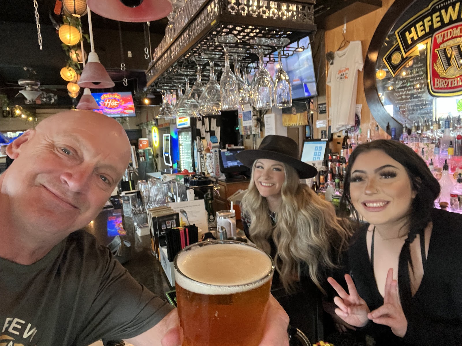 Harrison Bar & Grill