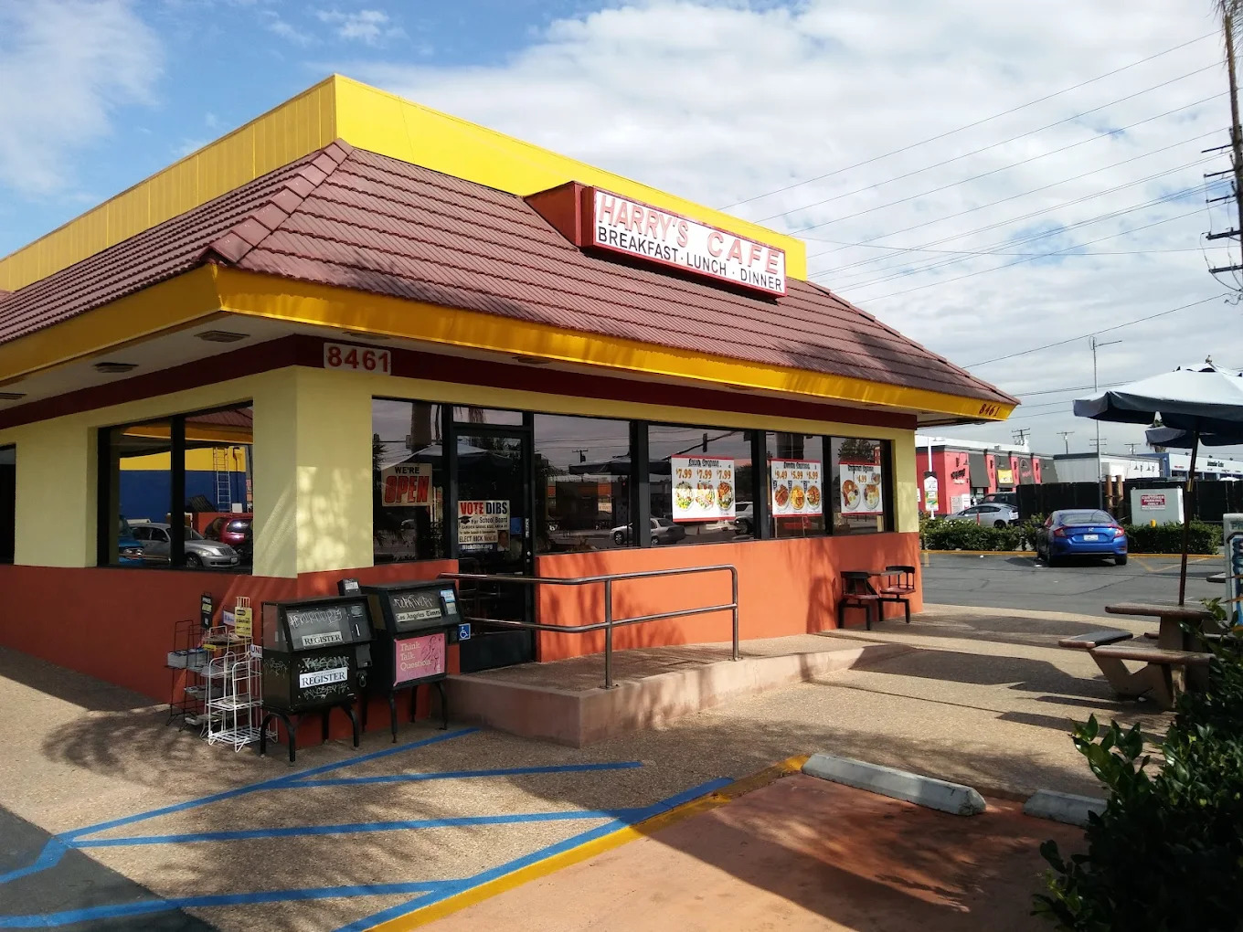 Harry's Cafe