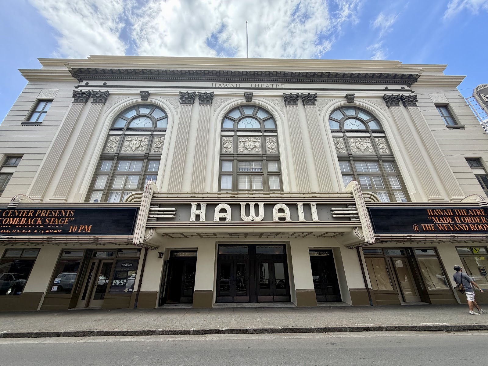Hawaii Theatre