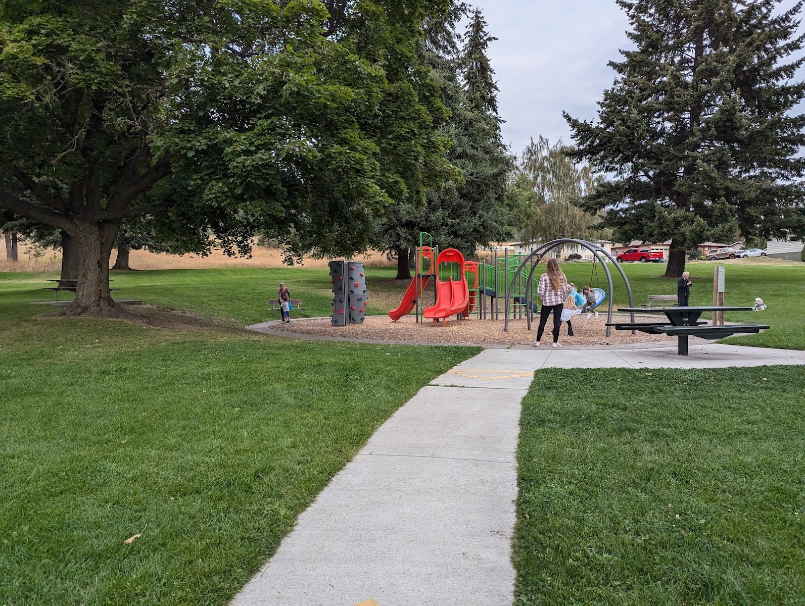 Holmberg Park