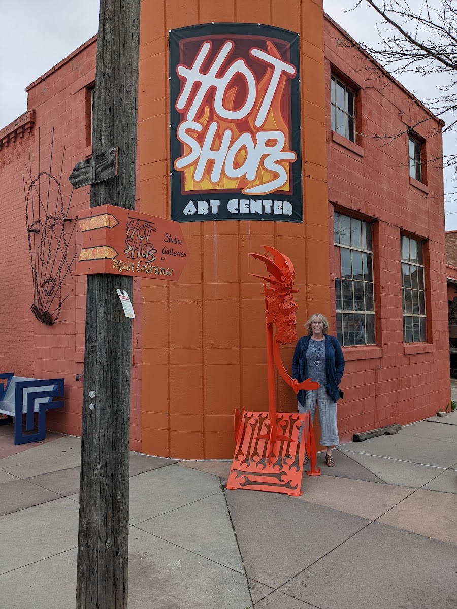 Hot Shops Art Center