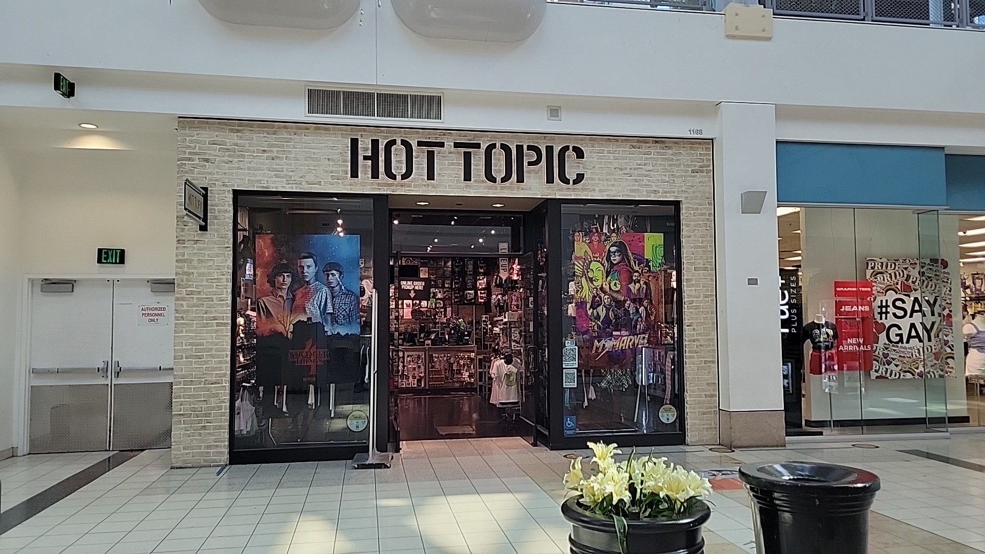 Hot Topic