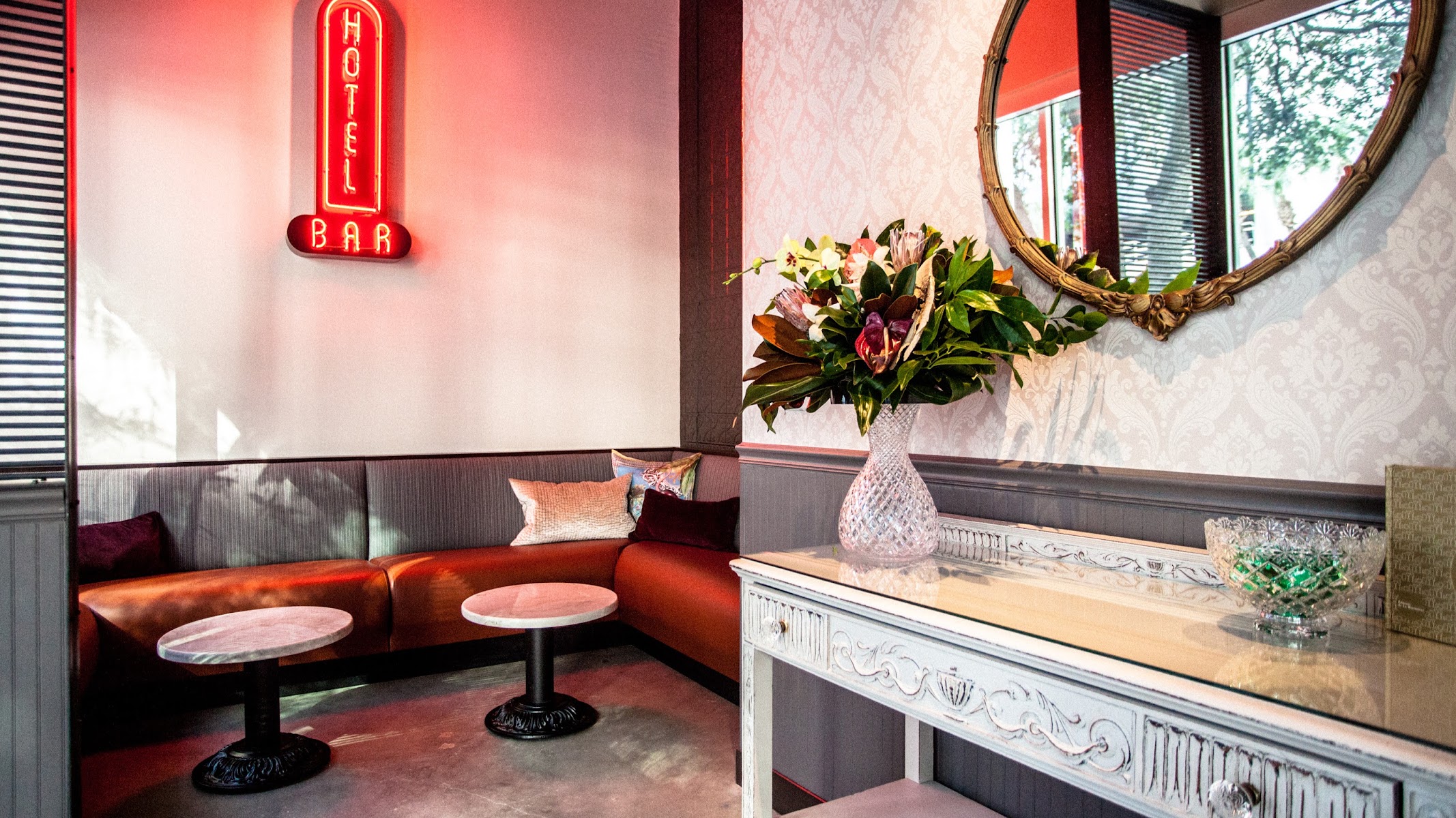 Downtown Tampa Arts & Rooftop Dinner Date
