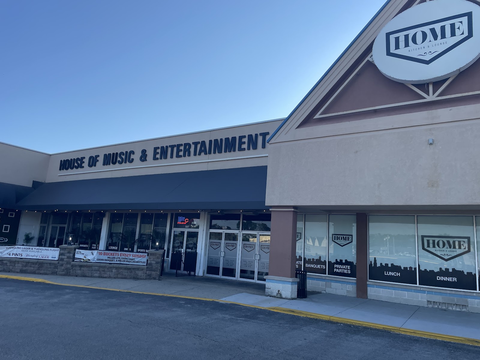 House of Music & Entertainment (HOME Bar)