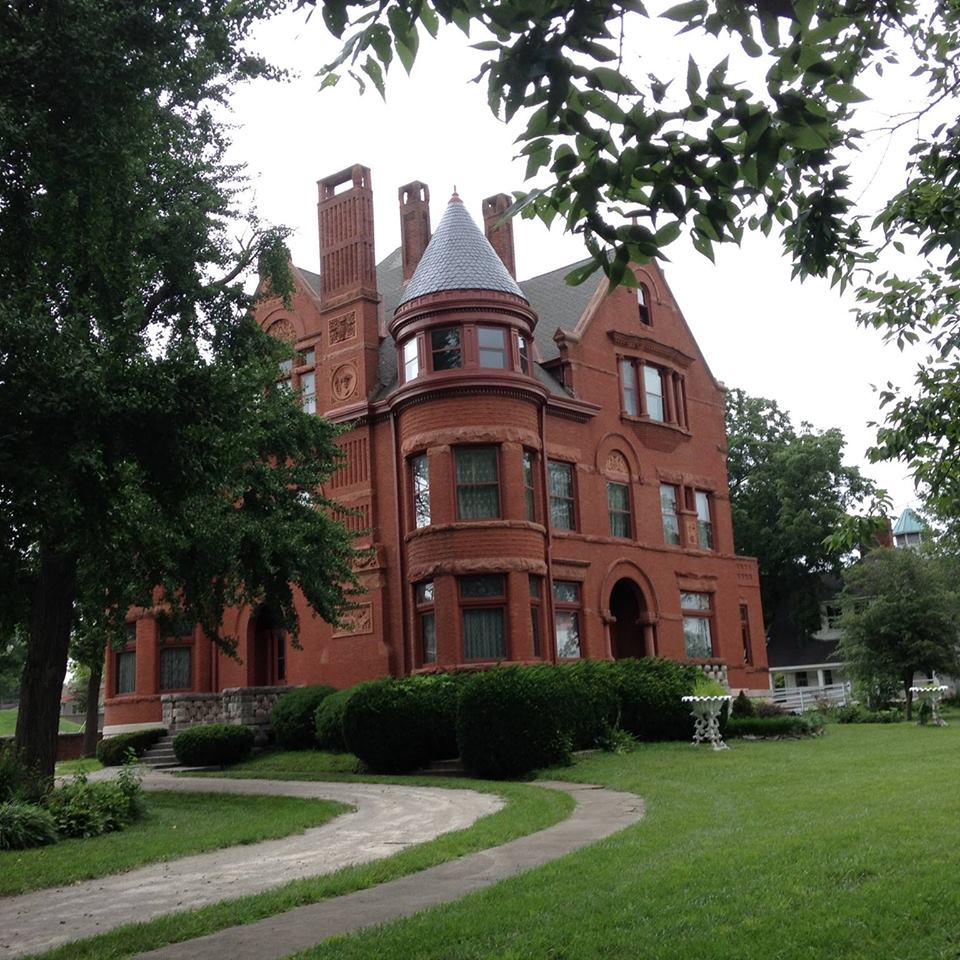 Howard Steamboat Museum