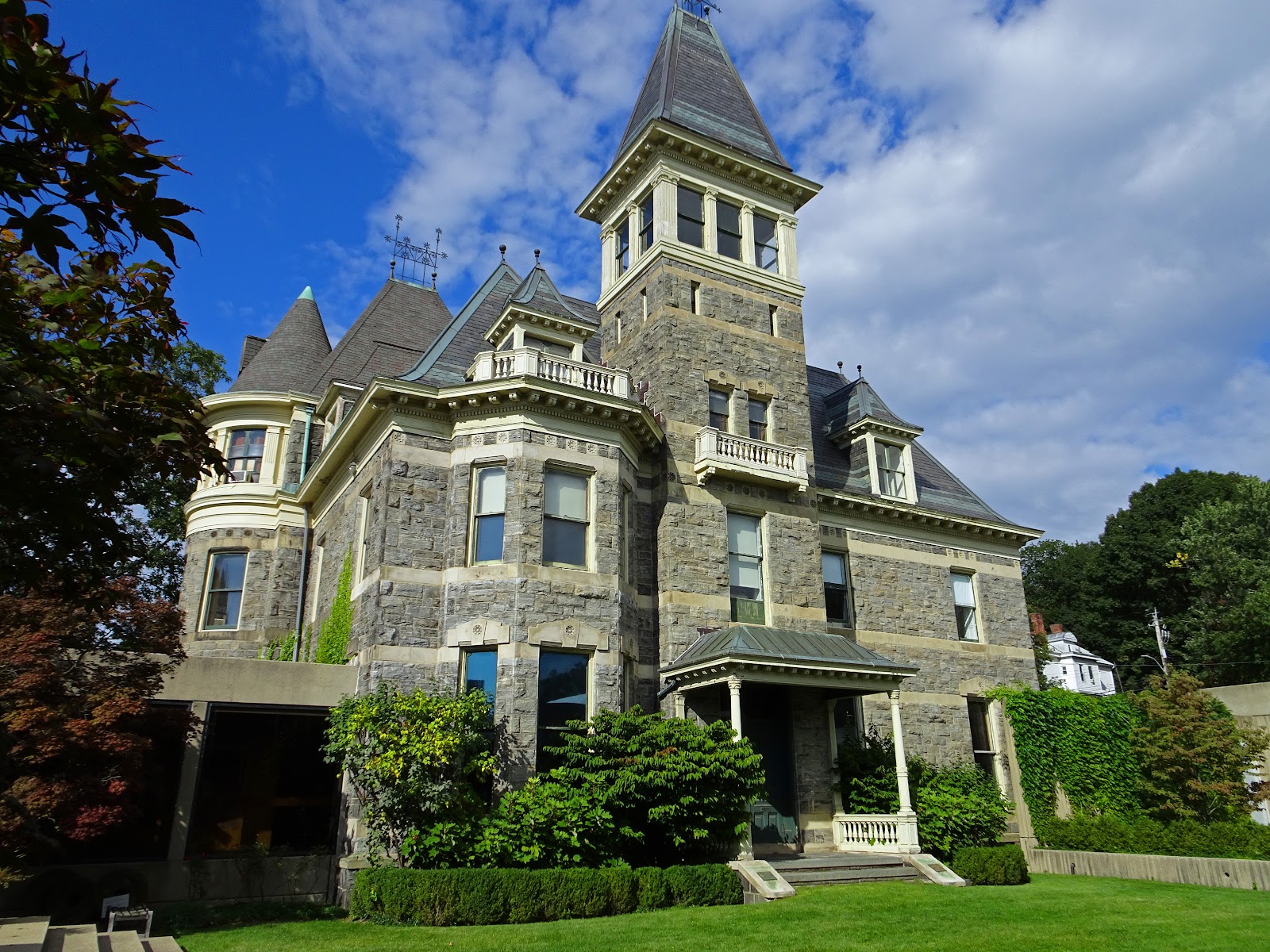 Hudson River Museum