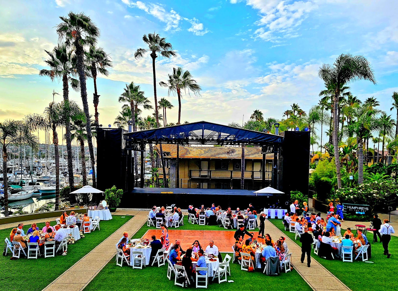 Humphrey's Concerts by the Bay