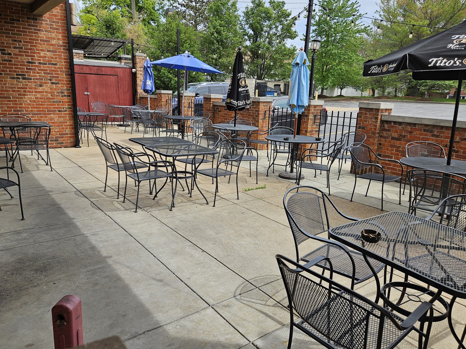 Irma Jean's Restaurant & Sports Bar