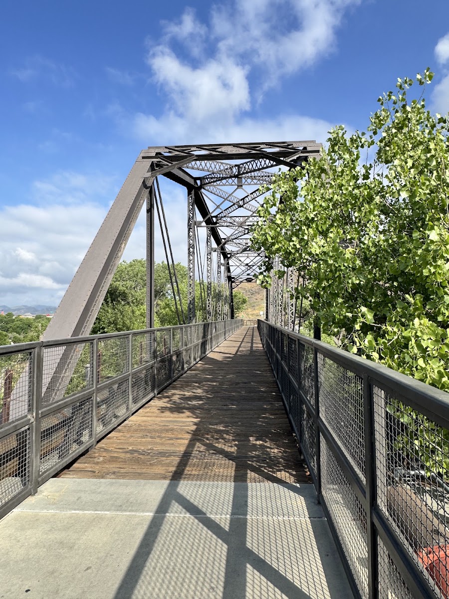 Iron Horse Trailhead