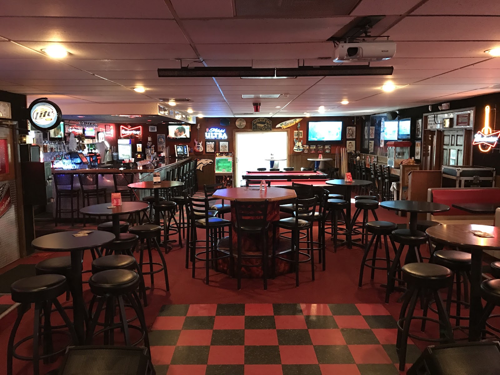 Jake's Roadhouse
