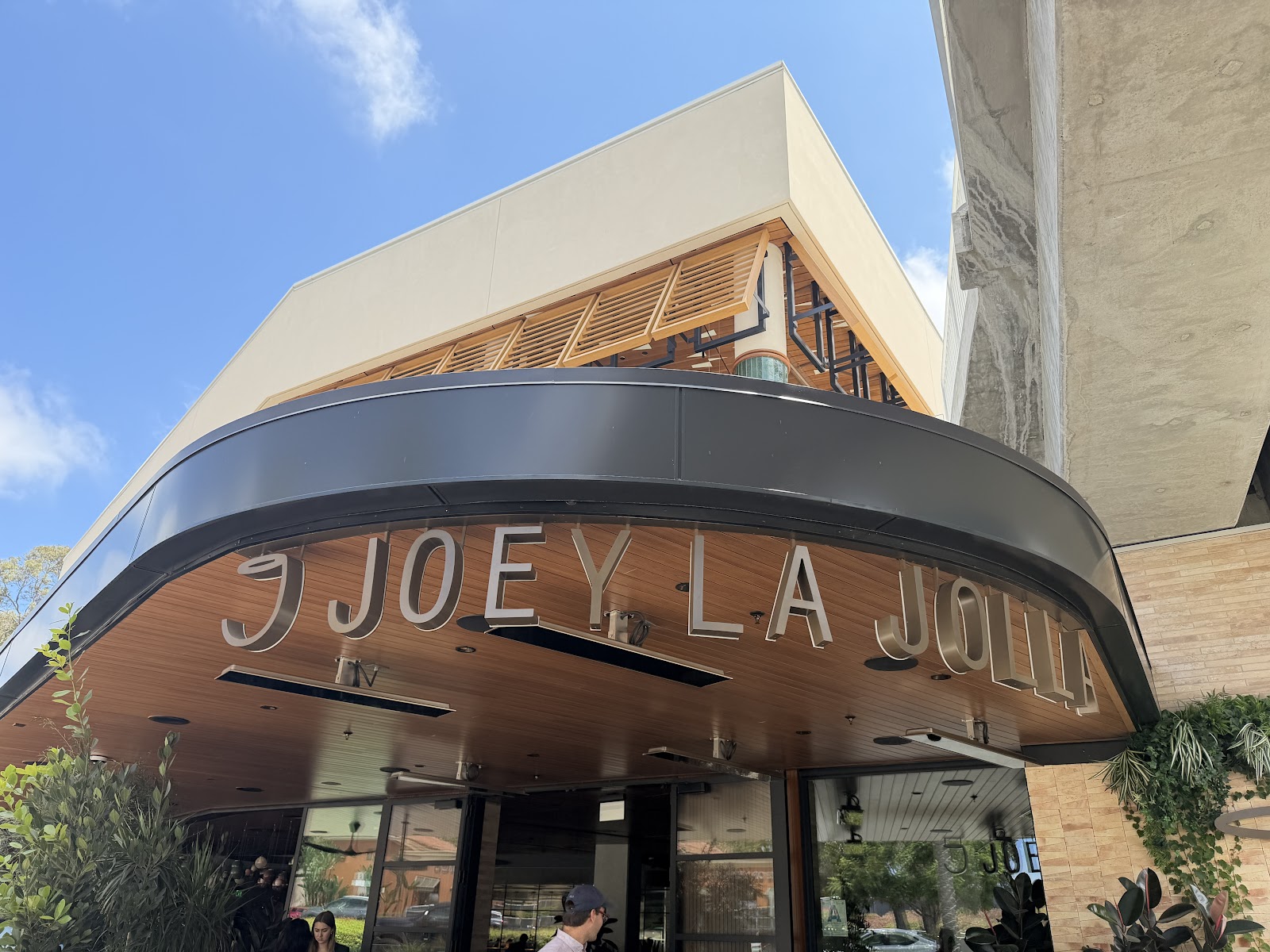 JOEY La Jolla