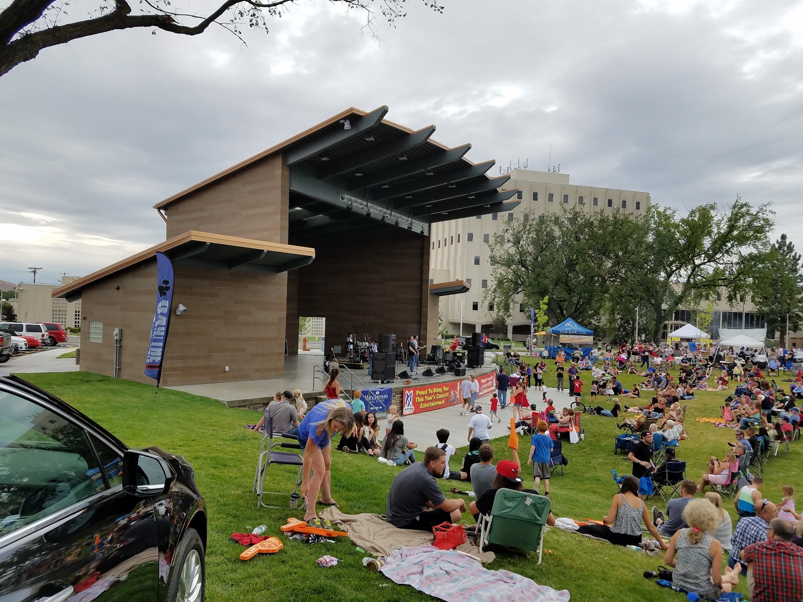 John Dam Plaza