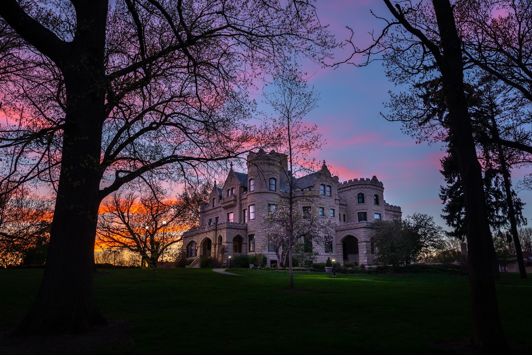 Joslyn Castle & Gardens