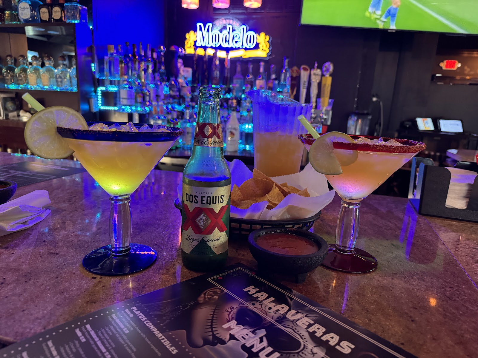 Kalaveras Modern Mexican Cocina & Bar – North Royalton