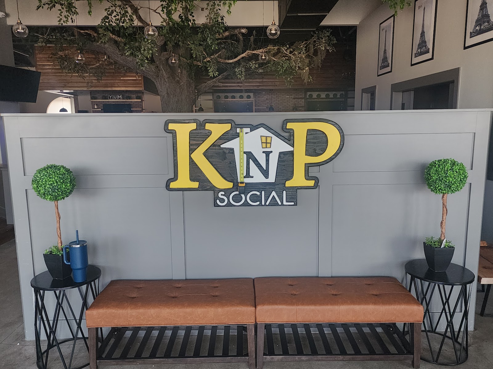 KNP Social
