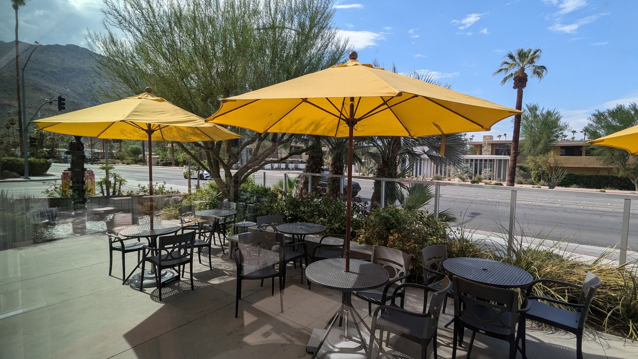 Koffi Palm Springs South