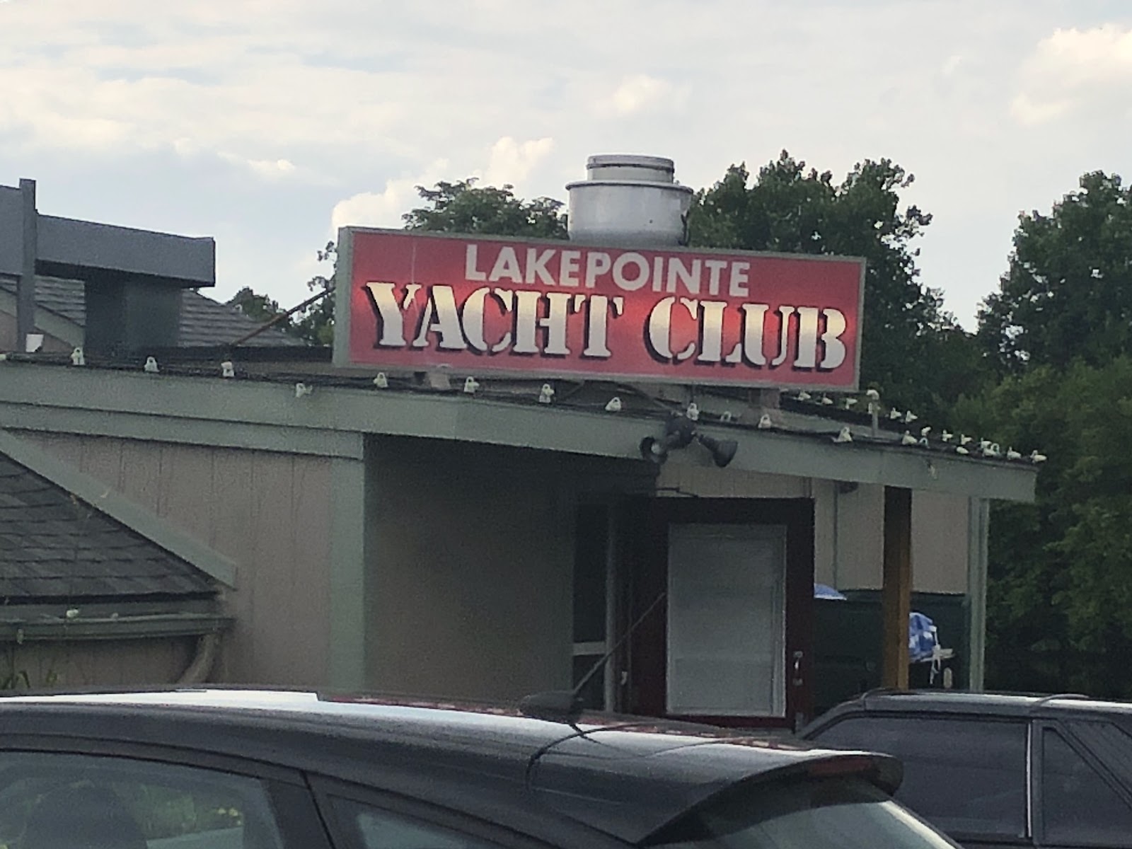 Lake Pointe Yacht Club