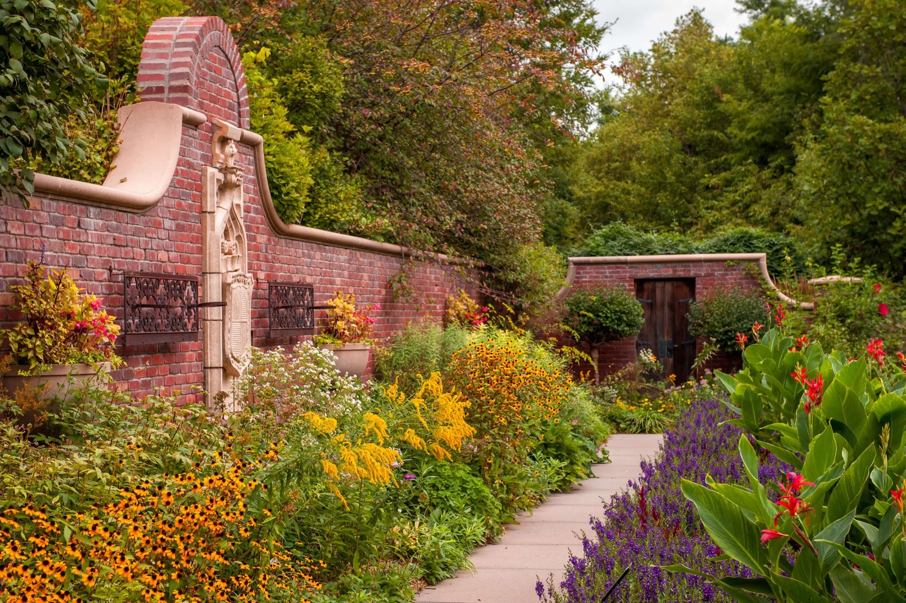Lauritzen Gardens