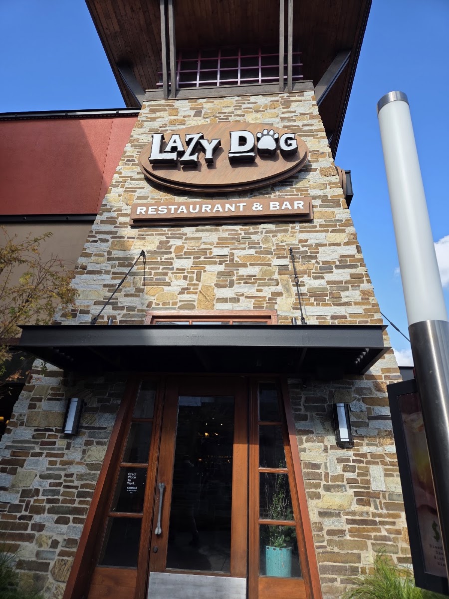 Lazy Dog Restaurant & Bar