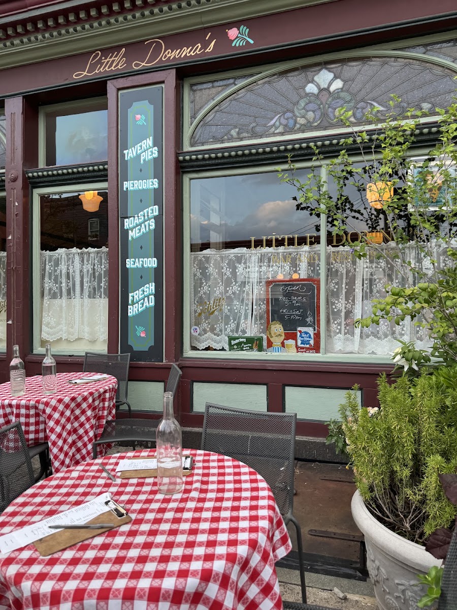 Little Donna's